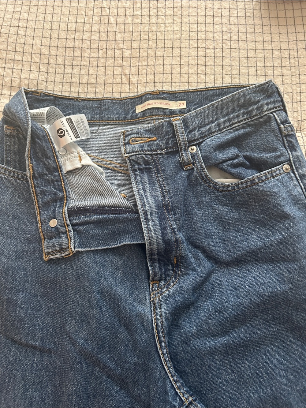 Levi's Women's Straight Jeans - Blue Denim